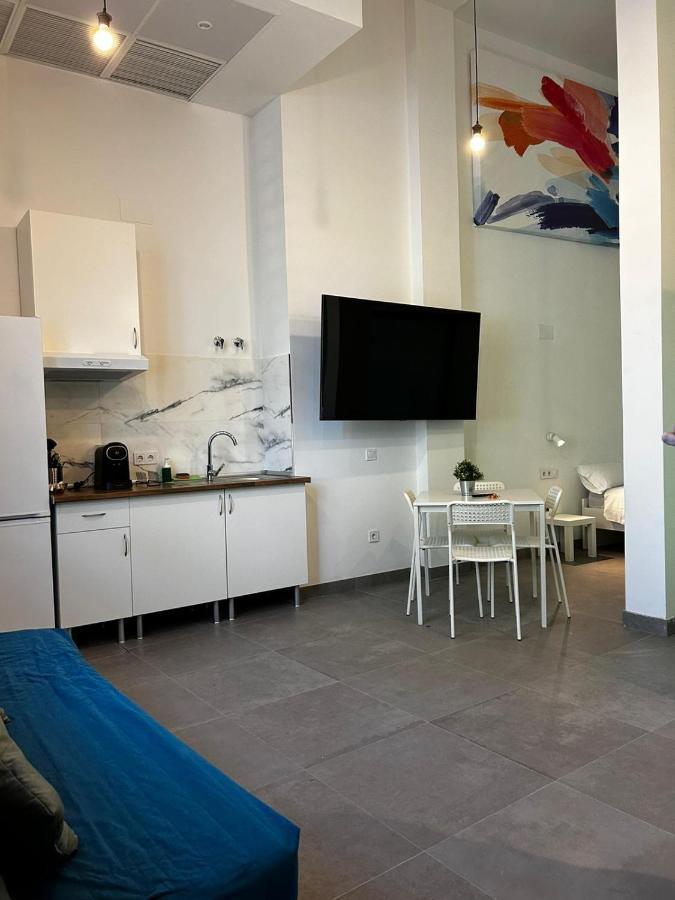 Loft Familiar "Piscina Sevilla Centro" Exterior photo