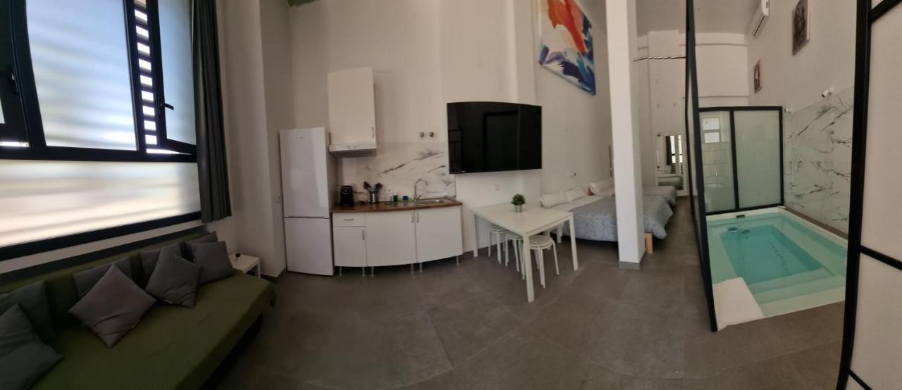 Loft Familiar "Piscina Sevilla Centro" Exterior photo